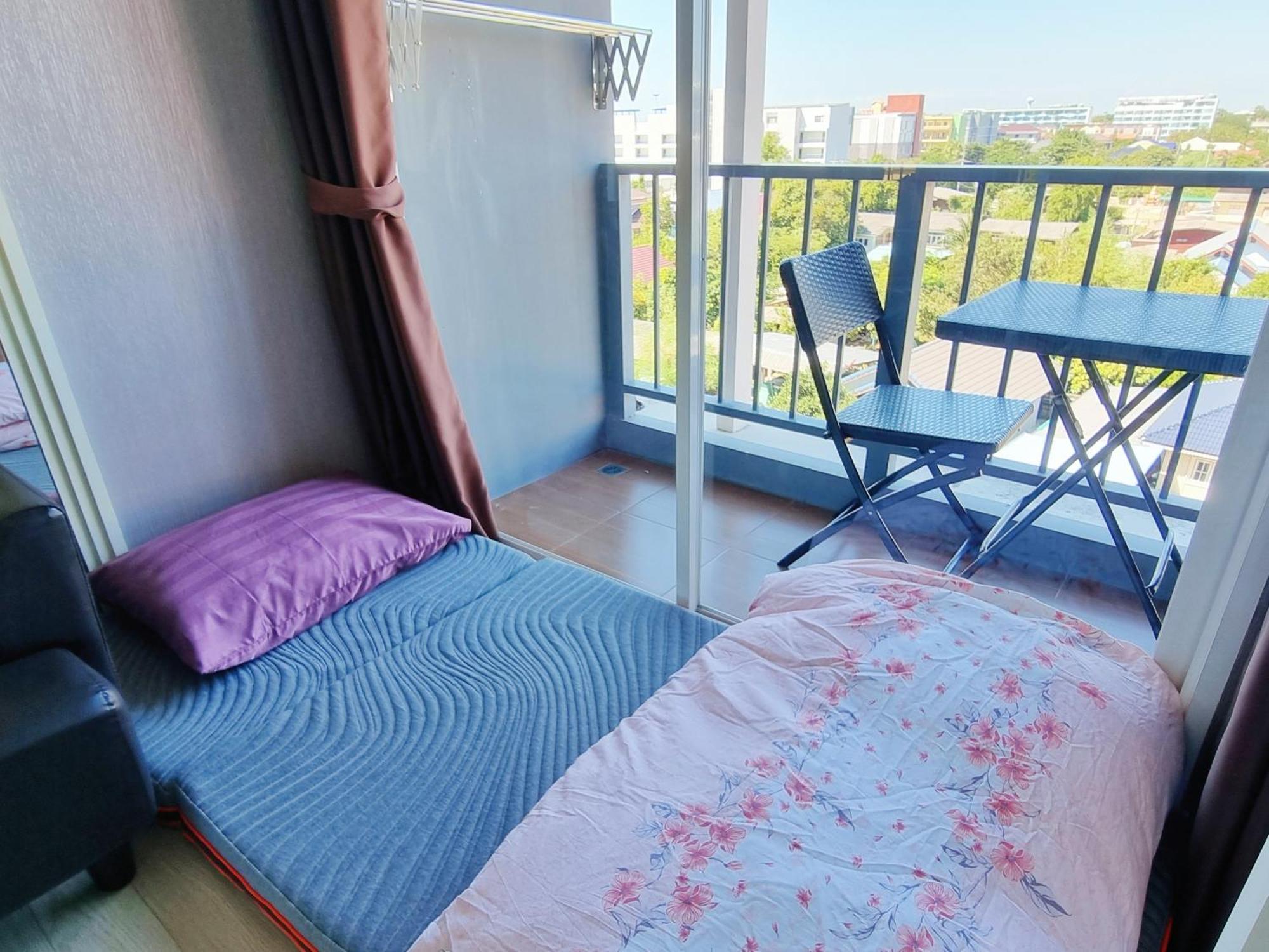 The Patio Bangsaen 아파트 외부 사진